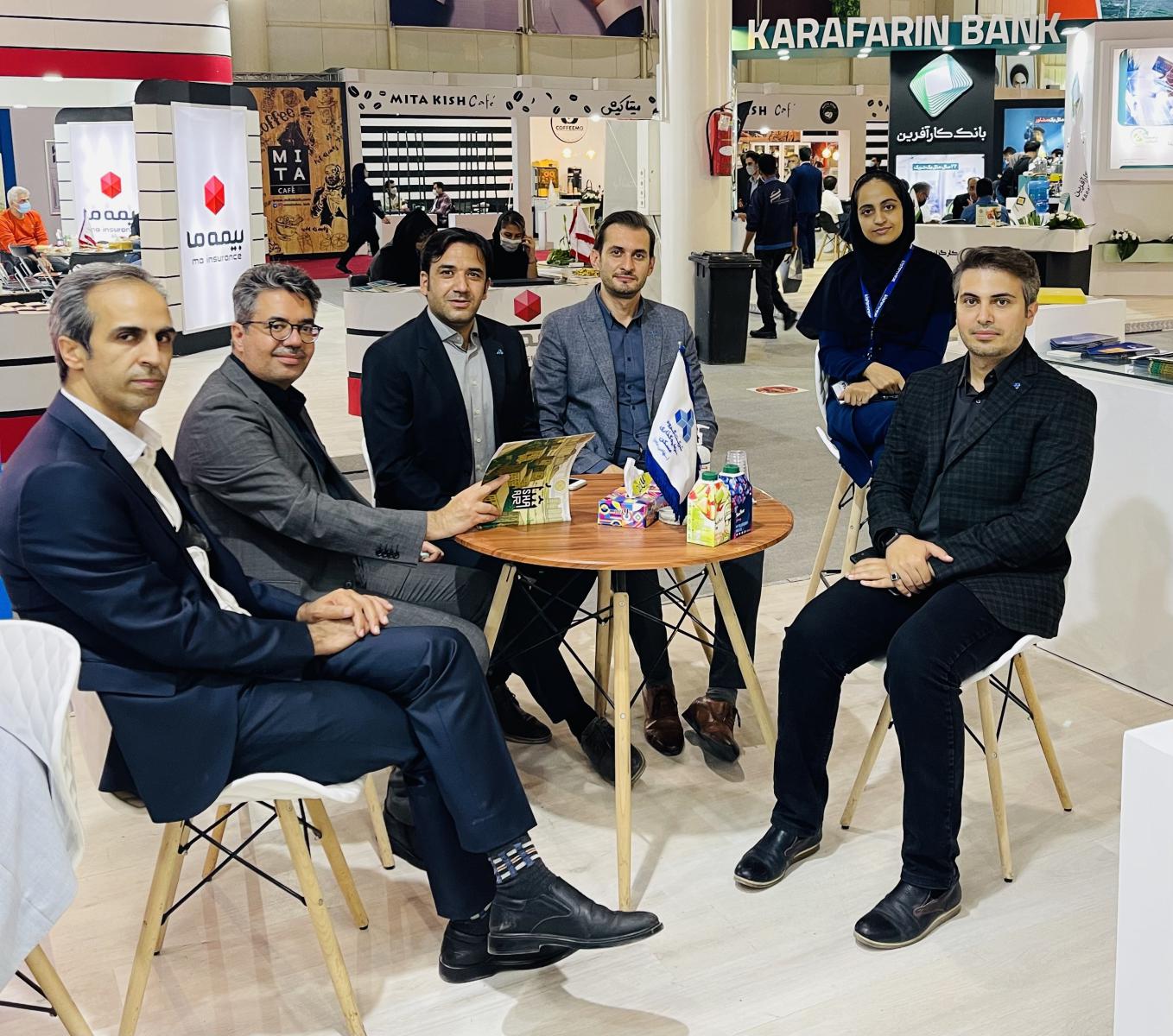 فرشاد فرزین