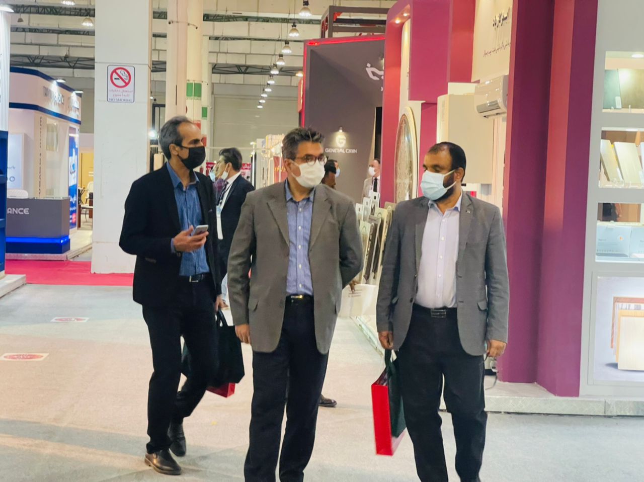 فرشاد فرزین