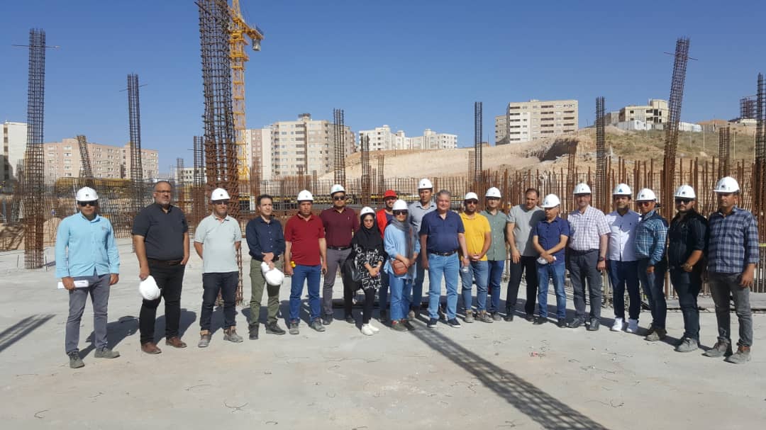 مهندس مهرنوش