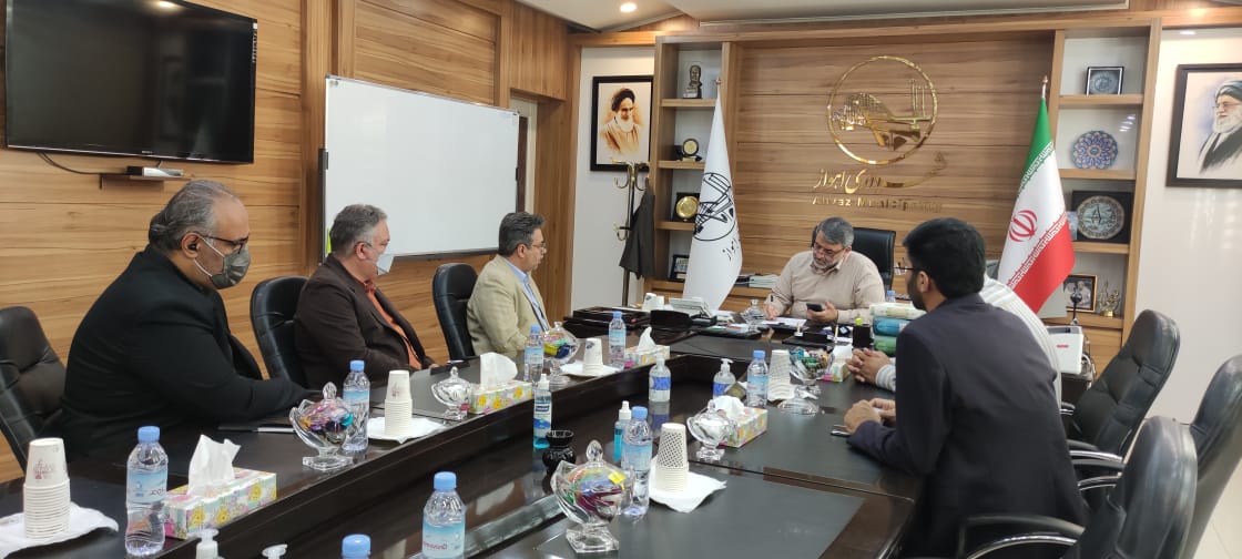 فرشاد فرزین