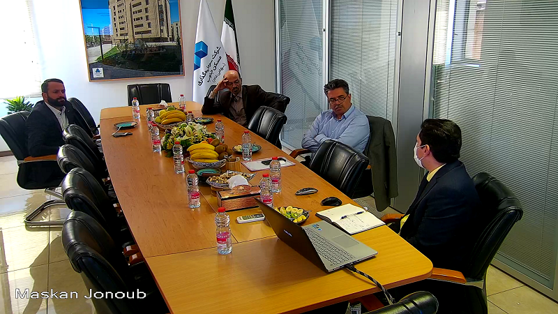 فرشاد فرزین