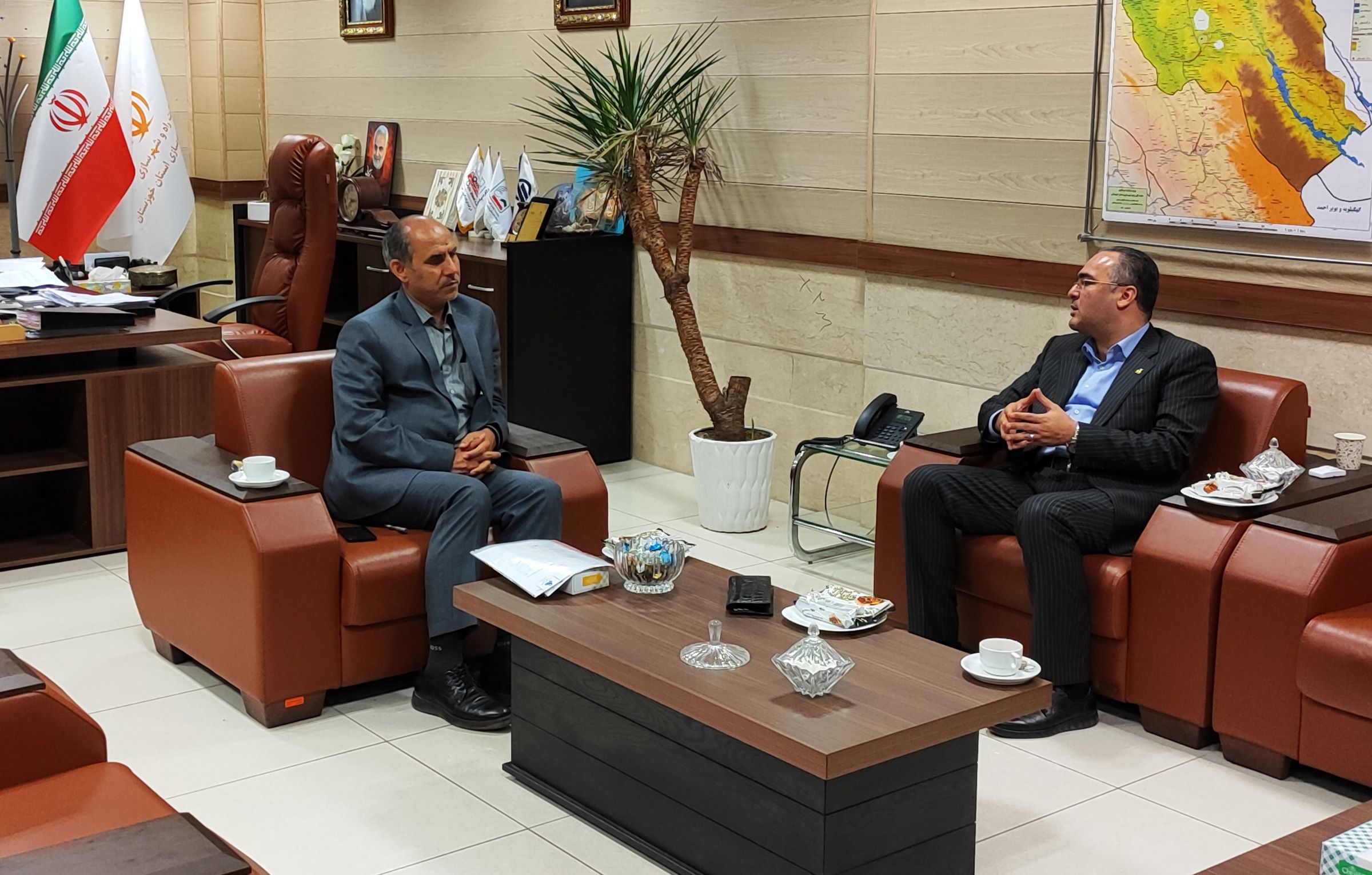 دکتر زاهدی مدیر عامل مسکن جنوب