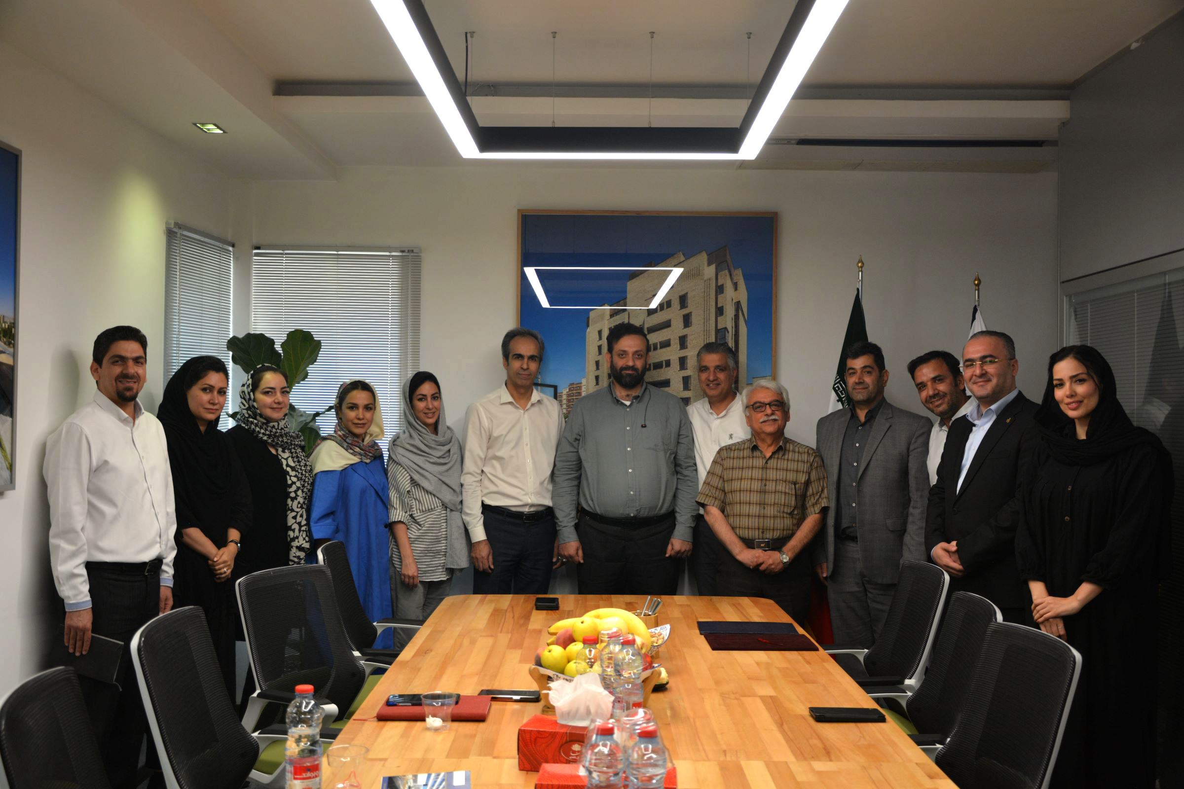 دکتر زاهدی مدیر عامل مسکن جنوب