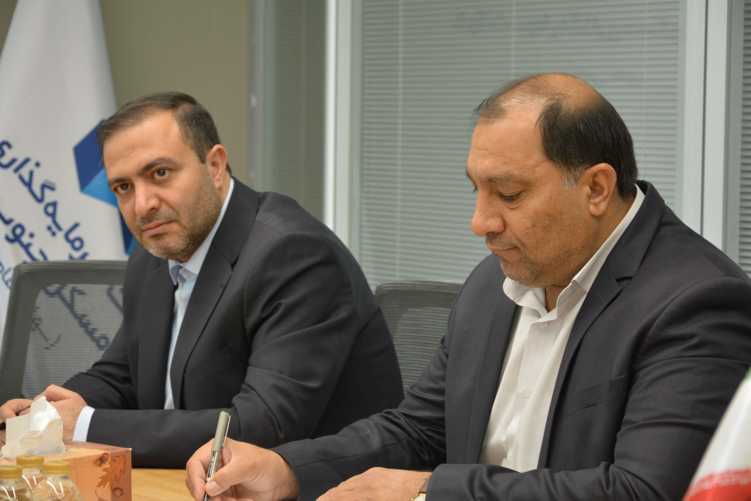 اسکندر آزادی فر