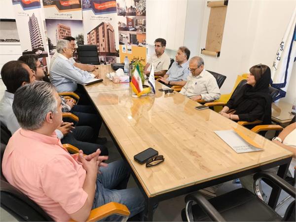 بازدید معاون فنی اجرایی از روند اجرایی پروژه «وایه» بوشهر